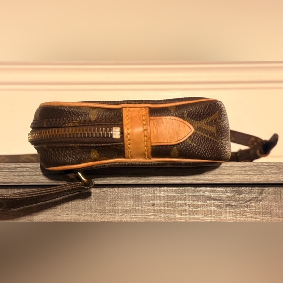 ❌SOLD❌ Authentic Vintage Louis Vuitton Monogram Marly Bandouliere Shoulder Bag - Picture 6 of 16